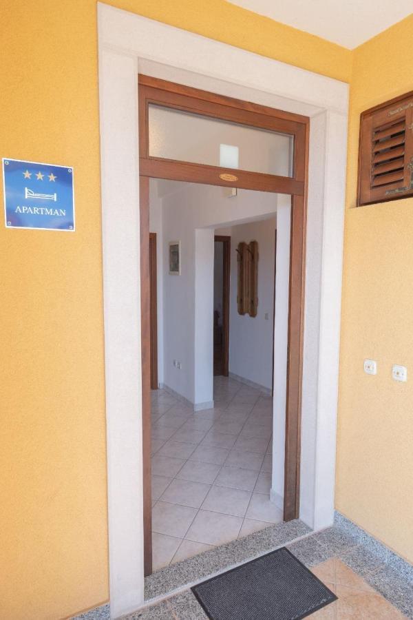Anita Apartment Пореч Екстериор снимка
