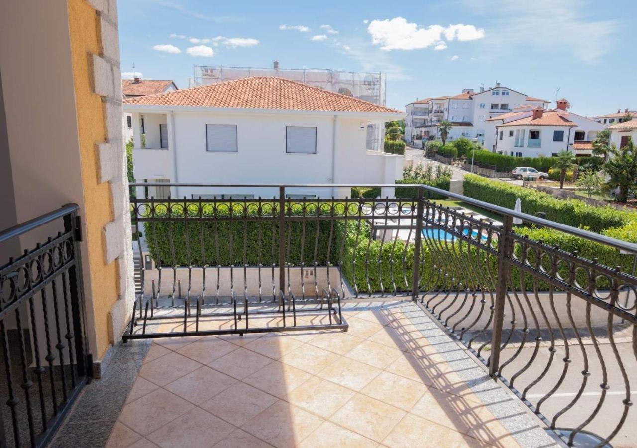 Anita Apartment Пореч Екстериор снимка