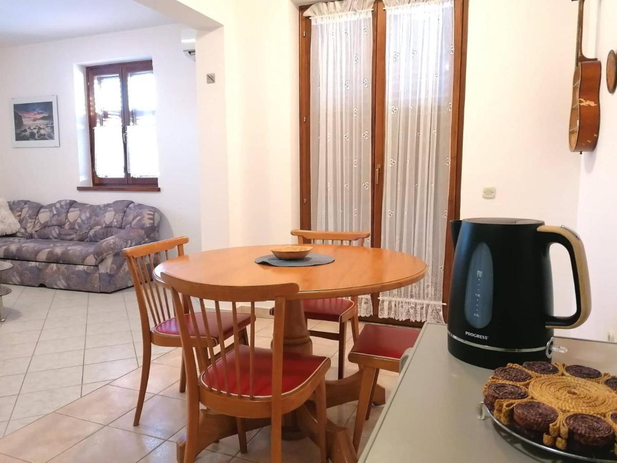 Anita Apartment Пореч Екстериор снимка