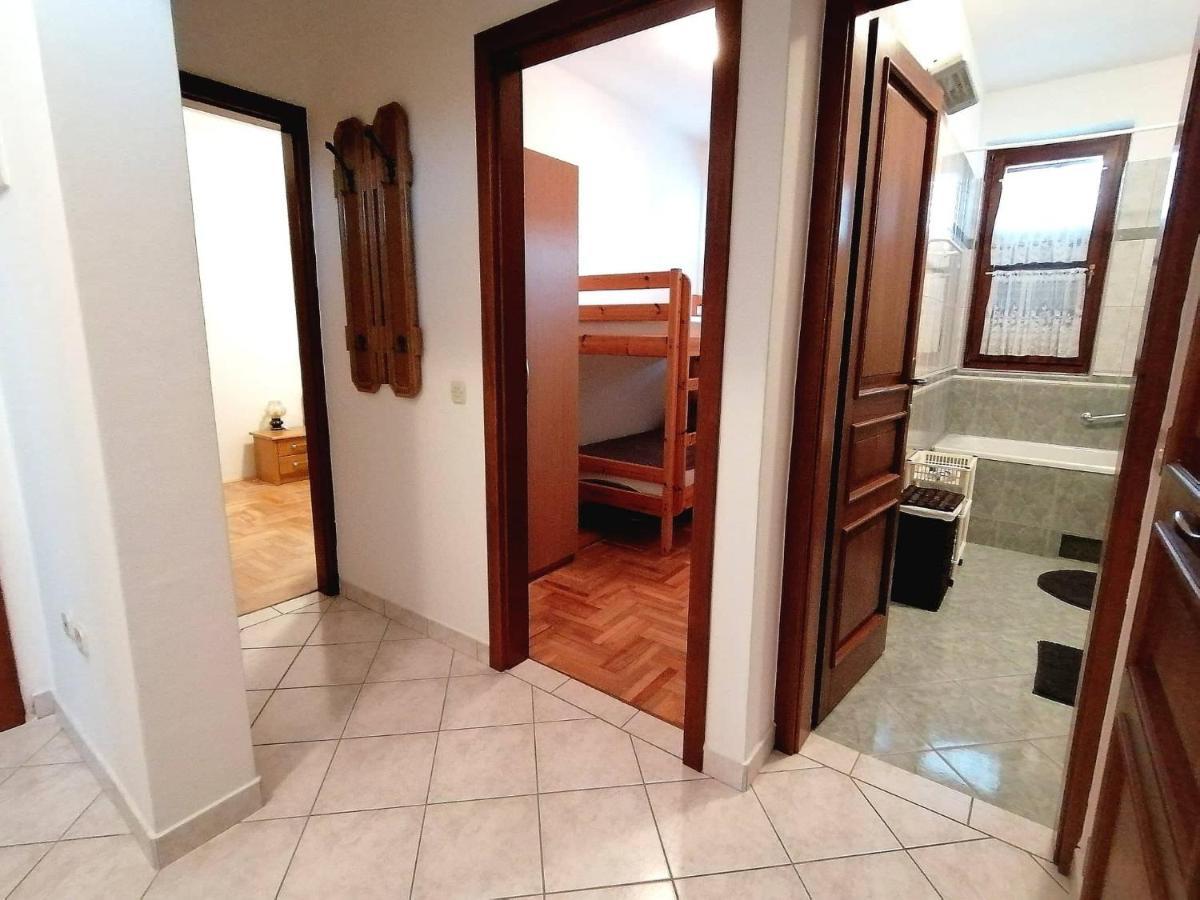 Anita Apartment Пореч Екстериор снимка