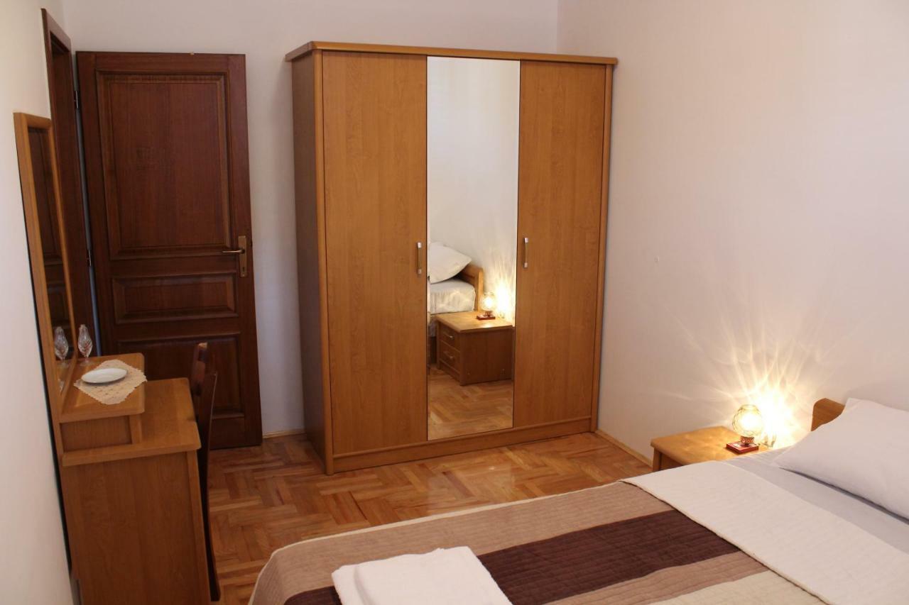 Anita Apartment Пореч Екстериор снимка